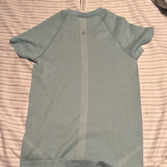 Lululemon Swiftly Tech.  Sparkle thread - Picture 3 of 4